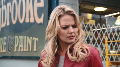 Once_Upon_A_Time_-_S01E02_28260329.jpg