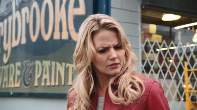 Once_Upon_A_Time_-_S01E02_28260429.jpg