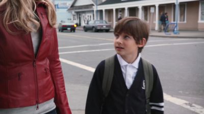 Once_Upon_A_Time_-_S01E02_28261029.jpg