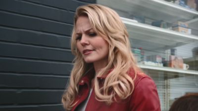 Once_Upon_A_Time_-_S01E02_28262129.jpg