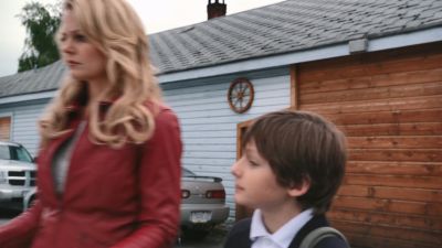 Once_Upon_A_Time_-_S01E02_28276929.jpg