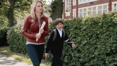 Once_Upon_A_Time_-_S01E02_28277629.jpg