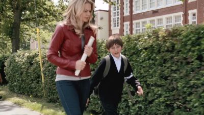 Once_Upon_A_Time_-_S01E02_28277929.jpg
