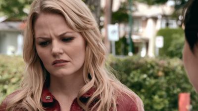 Once_Upon_A_Time_-_S01E02_28286329.jpg