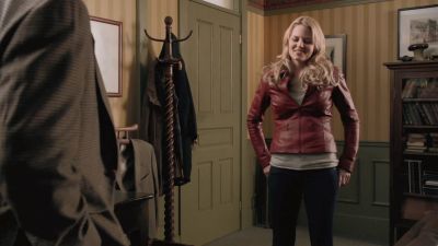Once_Upon_A_Time_-_S01E02_28303829.jpg