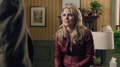 Once_Upon_A_Time_-_S01E02_28309029.jpg
