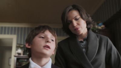 Once_Upon_A_Time_-_S01E02_2830929.jpg
