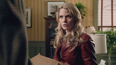 Once_Upon_A_Time_-_S01E02_28328929.jpg