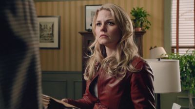 Once_Upon_A_Time_-_S01E02_28331129.jpg