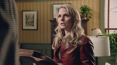 Once_Upon_A_Time_-_S01E02_28331429.jpg
