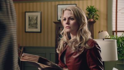 Once_Upon_A_Time_-_S01E02_28331829.jpg