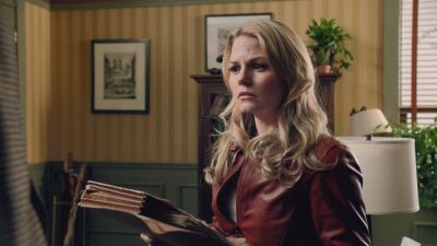 Once_Upon_A_Time_-_S01E02_28332229.jpg