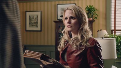 Once_Upon_A_Time_-_S01E02_28332329.jpg