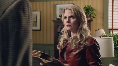 Once_Upon_A_Time_-_S01E02_28332429.jpg