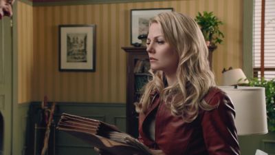 Once_Upon_A_Time_-_S01E02_28332729.jpg