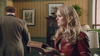 Once_Upon_A_Time_-_S01E02_28333129.jpg