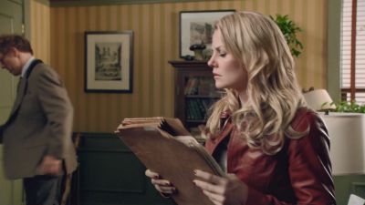 Once_Upon_A_Time_-_S01E02_28333429.jpg