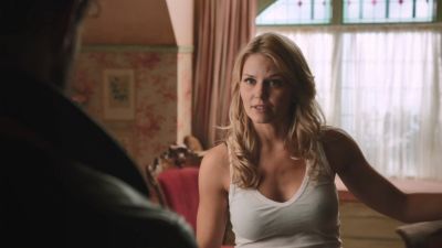 Once_Upon_A_Time_-_S01E02_28350129.jpg