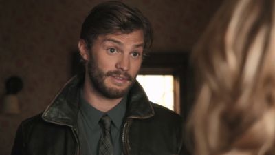 Once_Upon_A_Time_-_S01E02_28351929.jpg