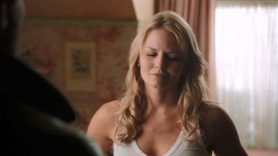 Once_Upon_A_Time_-_S01E02_28352929.jpg