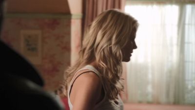 Once_Upon_A_Time_-_S01E02_28357329.jpg