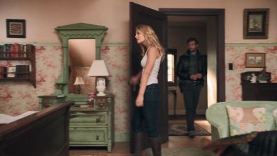 Once_Upon_A_Time_-_S01E02_28357929.jpg