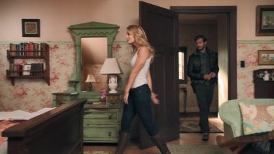 Once_Upon_A_Time_-_S01E02_28358029.jpg