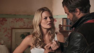 Once_Upon_A_Time_-_S01E02_28362729.jpg