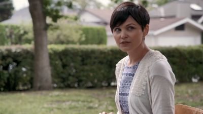 Once_Upon_A_Time_-_S01E02_28366329.jpg