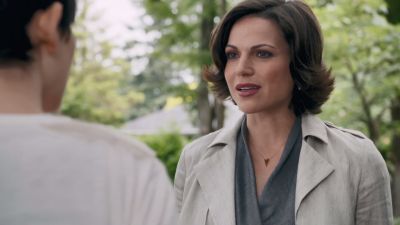 Once_Upon_A_Time_-_S01E02_28368529.jpg
