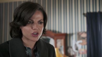 Once_Upon_A_Time_-_S01E02_2837129.jpg