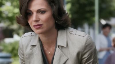 Once_Upon_A_Time_-_S01E02_28387029.jpg