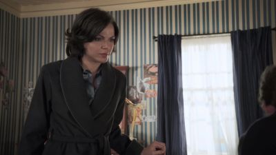 Once_Upon_A_Time_-_S01E02_2838929.jpg