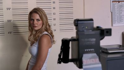 Once_Upon_A_Time_-_S01E02_28396729.jpg