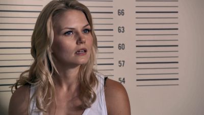 Once_Upon_A_Time_-_S01E02_28398229.jpg