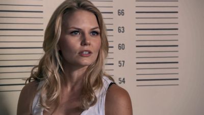 Once_Upon_A_Time_-_S01E02_28398429.jpg