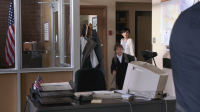 Once_Upon_A_Time_-_S01E02_28399329.jpg