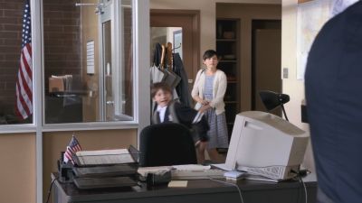 Once_Upon_A_Time_-_S01E02_28399529.jpg