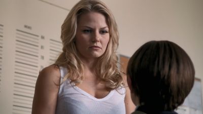 Once_Upon_A_Time_-_S01E02_28403029.jpg