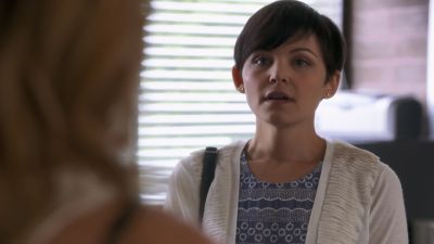 Once_Upon_A_Time_-_S01E02_28409429.jpg