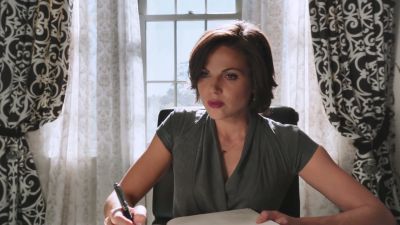 Once_Upon_A_Time_-_S01E02_28414429.jpg