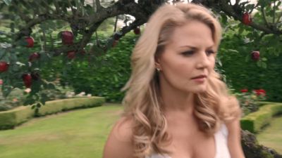 Once_Upon_A_Time_-_S01E02_28423629.jpg