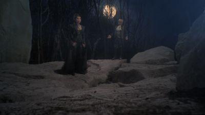 Once_Upon_A_Time_-_S01E02_28427929.jpg
