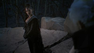 Once_Upon_A_Time_-_S01E02_28429229.jpg
