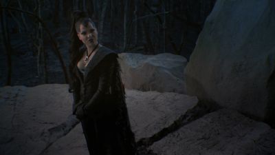 Once_Upon_A_Time_-_S01E02_28429729.jpg