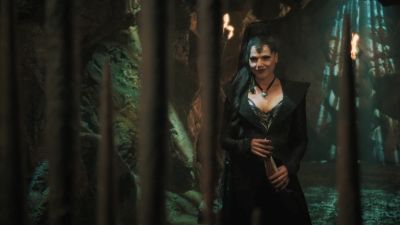 Once_Upon_A_Time_-_S01E02_28452029.jpg