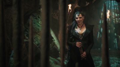 Once_Upon_A_Time_-_S01E02_28452229.jpg
