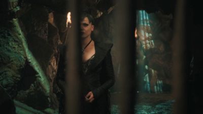Once_Upon_A_Time_-_S01E02_28456029.jpg