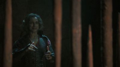 Once_Upon_A_Time_-_S01E02_28456729.jpg