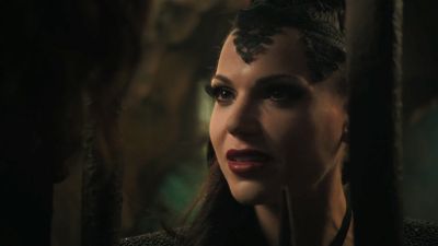 Once_Upon_A_Time_-_S01E02_28475029.jpg